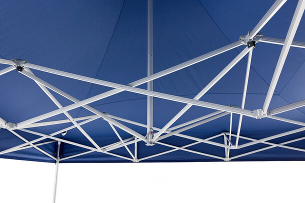 Struttura in alluminio di un resistente gazebo blu Mastertent