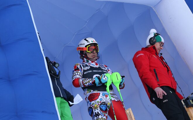 Prinz Hubertus von Hohenlohe im Starthaus bei den mexikanischen Skimeisterschaften. 