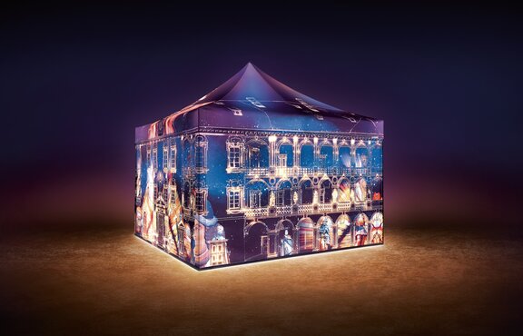 Customised gazebo for Soliman's Dream at Brixen.