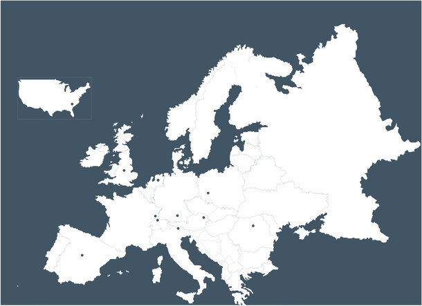 Europakarte mit allen Standorten von MASTERTENT. Die Karte ist weiß und dunkelblau das Meer.