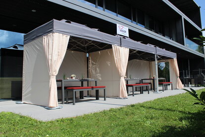 Namiot składany 2x3 m na balkon od Mastertent