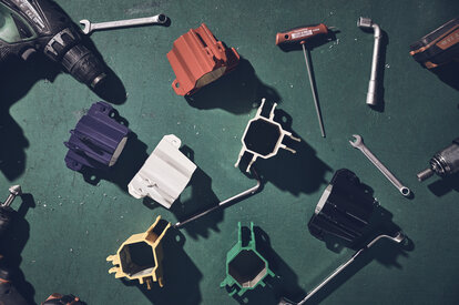 MASTERTENT spare parts in the colours red, blue, white, black and yellow