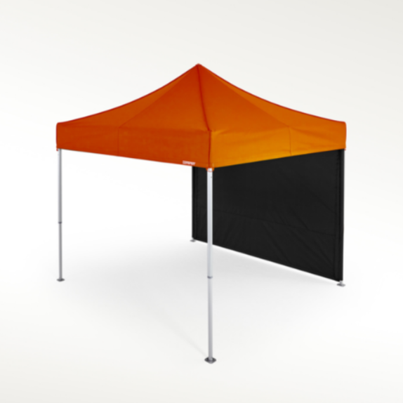 Gazebo 3x3 m arancione con una parete laterale nera