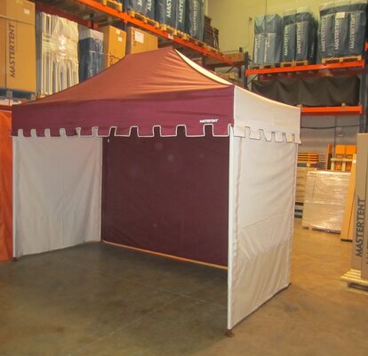 Gazebo pieghevole bicolore 4x2 bordeaux e bianco con frontalino personalizzato e pareti laterali