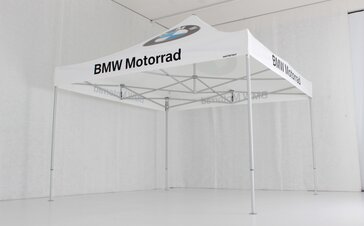 Klassisches bedrucktes 4x4 Faltzelt BMW