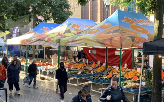 Bedrucktes Marktzelt für Wochenmärkte von Mastertent